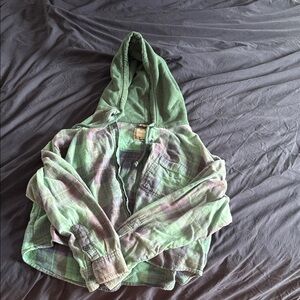 American Eagle Green Plaid cropped Hooded flannel